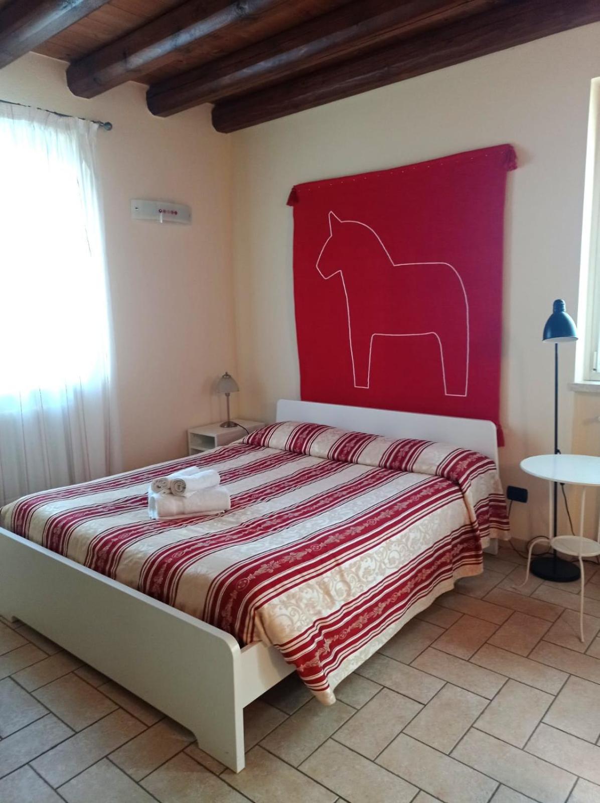 Corte Valesana Lazise Eksteriør billede