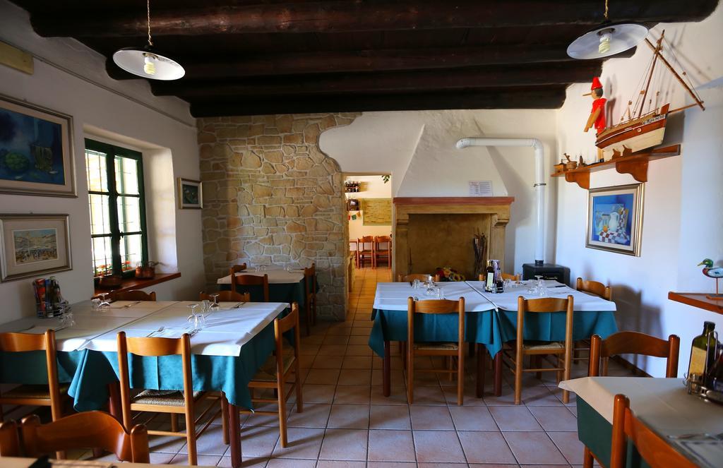 Corte Valesana Lazise Eksteriør billede